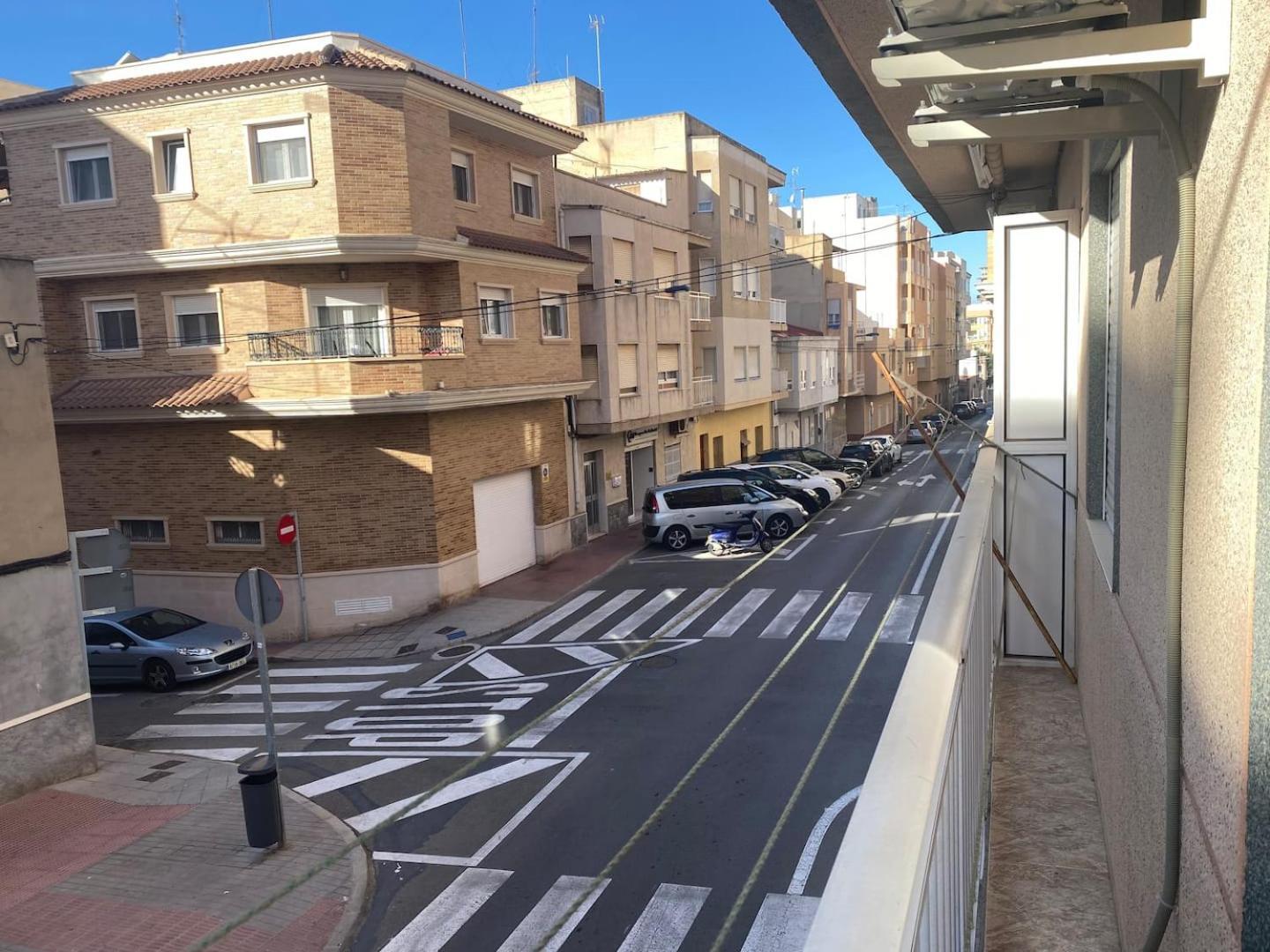 Sol Y Mar Apartments, A 200M De La Playa En El Centro サンタ・ポラ エクステリア 写真